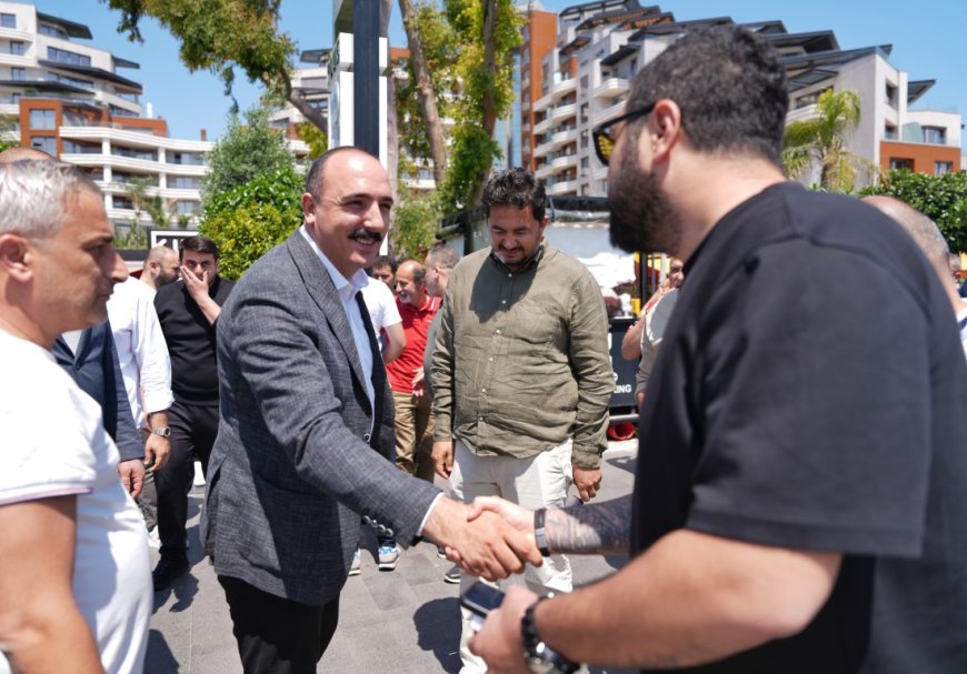 Konyaaltı’nın Geleceği İçin El Ele: Başkan ve Esnaf Buluştu