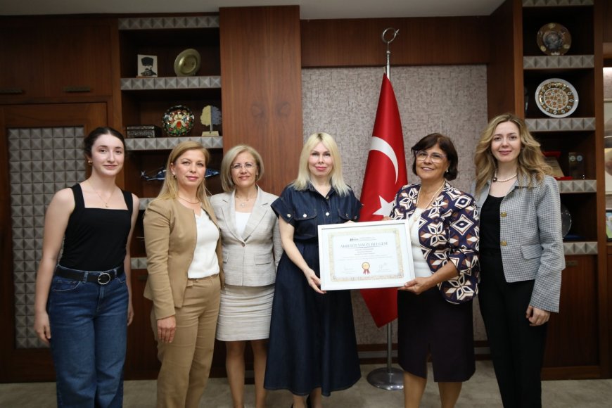 Akdeniz Üniversitesi’nin Hemşirelik Eğitimi HEPDAK Onayıyla Taçlandı