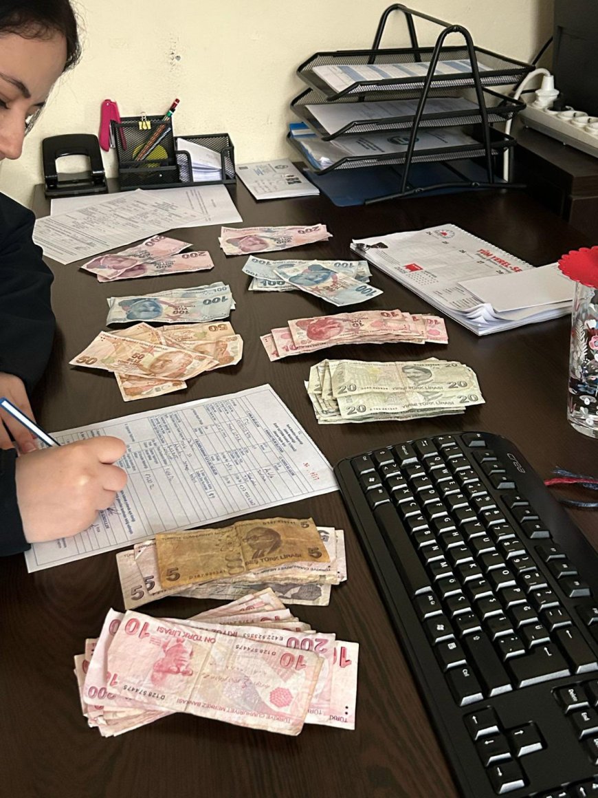 Serik’te Dilencilere Zabıta Operasyonu: 5 Kişi Yakalandı