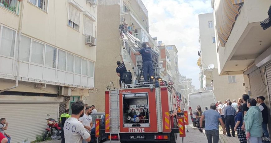 Antalya’da Apartmanda Yangın Alarmı! Ekipler Anında Müdahale Etti
