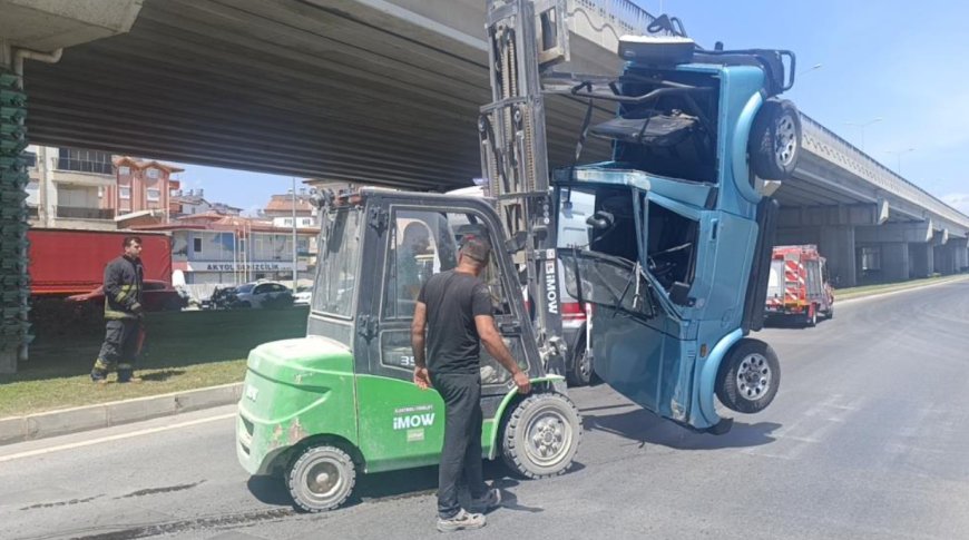 Antalya'da Turist Kazasında Kurtarma Seferberliği: Araç Forkliftle Kaldırıldı