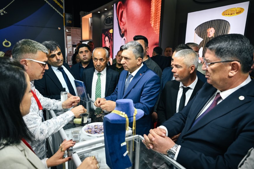 Antalya’da Mücevher Sektörüne Işıltılı Buluşma