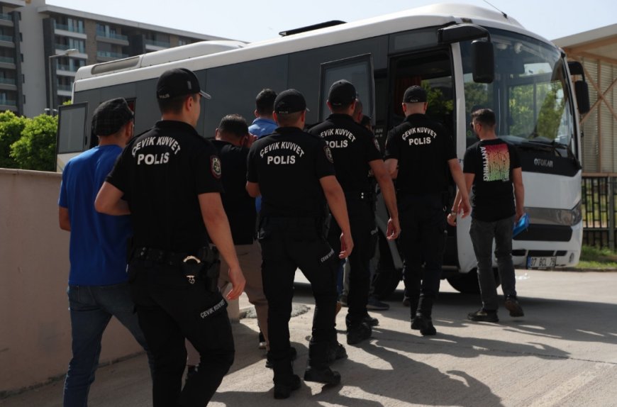 Antalya’da Aranan Şahıslara Yönelik Operasyon: 2 Haftada 1316 Kişi Yakalandı