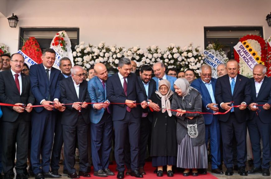 Antalya’nın Yeni Eğitim Yatırımı: Emine Ahmet Uysal Teknoloji Lisesi Açıldı