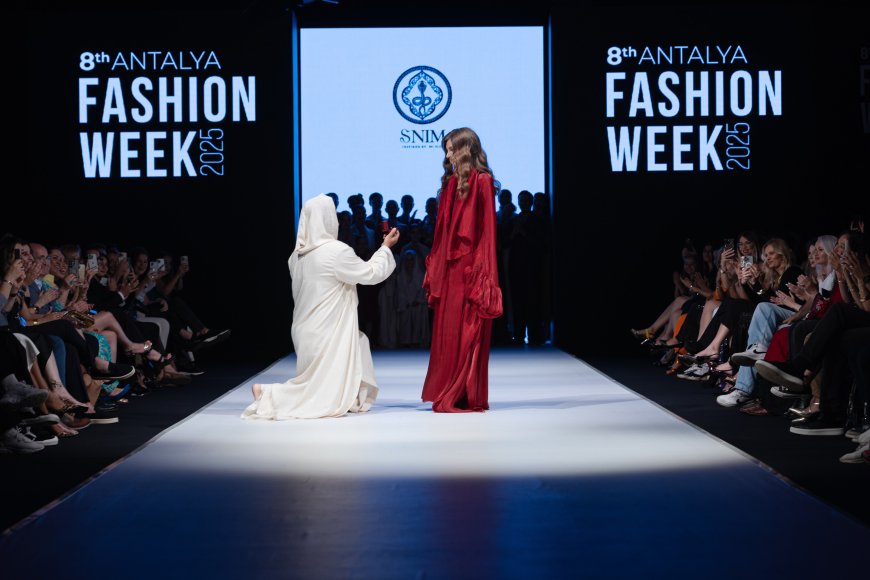 Antalya Fashion Week’te Unutulmaz Bir Gün: Moda ve Aşk Aynı Sahnedeydi
