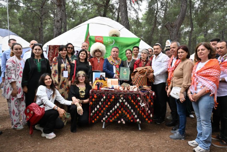 Antalya’da Yörük Festivali İkinci Gününde de Renkli Görüntülere Sahne Oldu