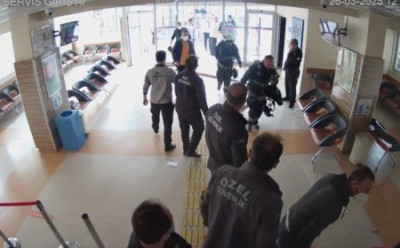 Antalya'da Dumanlar Arasında Hayat Kurtaran Mücadele Kamerada!