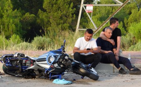 Antalya'da Babalar Günü'nde Evlat Acısı: Motosiklet Kazasında Can Verdi .