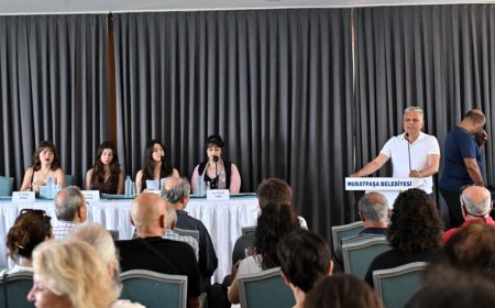 AntSanat Şair Buluşmaları’nda Sanatın Direnişi Konuşuldu