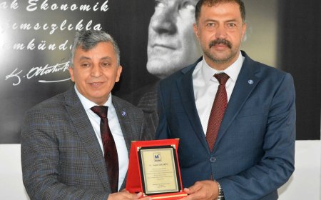 Manavgat SMMM Odası’nda Devir Teslim Töreni Gerçekleştirildi