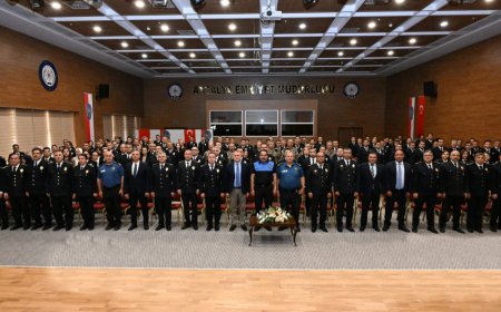 Antalya İl Emniyet Müdürlüğü’nde Rütbe Töreni: Gurur, Onur ve Sorumluluk