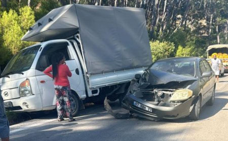 Kumluca Mavikent’te Trafik Kazası: 1 Kişi Hayatını Kaybetti, 1 Yaralı