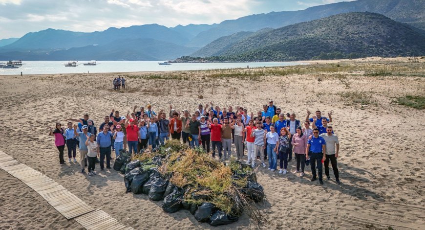 Demre Belediyesi’nden Plaj ve Deniz Dibinde Dev Temizlik