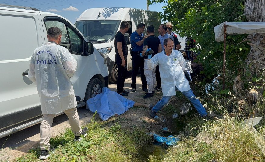 Antalya’da 46 Yaşındaki Adam Yolda Fenalaşarak Öldü
