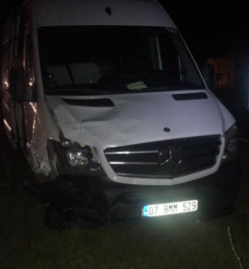 Minibüsün Çarptığı Motosiklet Sürücüsü Genç Kız Hayatını Kaybetti