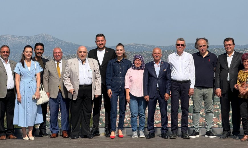 Korkuteli'de bayramlaşma
