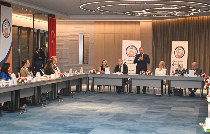 Antalya’da Mülki İdare Amirlerine Teşekkür ve Veda Gecesi