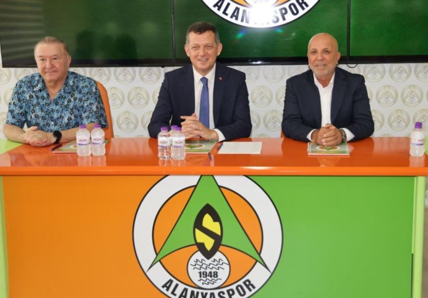 Alanya’ya Veda Eden Kaymakam Ürkmezer’den Alanyaspor’a Son Ziyaret