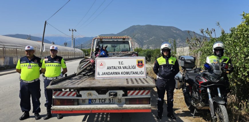 Antalya'da Huzur Operasyonu: 98 Motosiklet Trafikten Men Edildi
