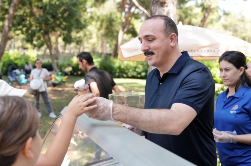Karne Sevincine Tatlı Bir Dokunuş: Başkan Kotan’dan Dondurma Sürprizi!