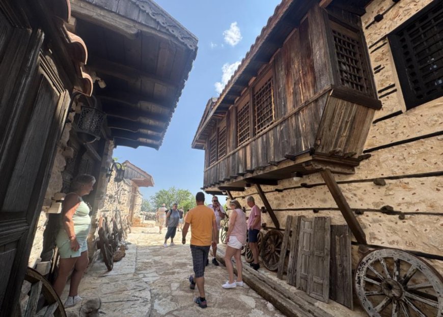 Sarıhacılar Köyü Geçmişiyle Büyülüyor: 800 Yıllık Kültürel Miras