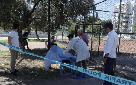 Antalya  da Bankta oturur halde ölü bulundu