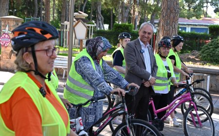 Başkan Kocagöz’den bisiklet eğitiminde kadınlara destek
