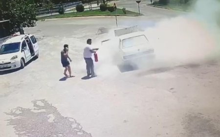 Serik’te Araç Yangını: Esnaf Canı Pahasına Müdahale Etti