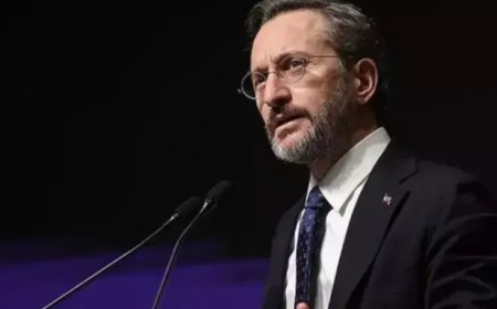 Cumhurbaşkanlığı kararıyla Fahrettin Altun’a TİHEK görevi verildi.
