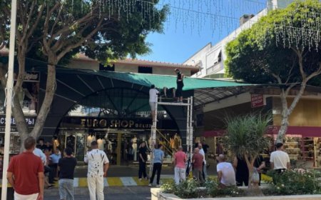 Antalya’da 2. Kattan Düşen Kişi Tentede Mahsur Kaldı