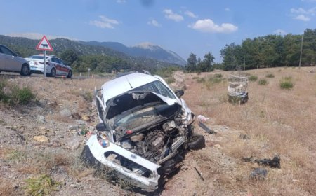 Antalya Gündoğmuş'ta Kaza: Araç Şarampole Yuvarlandı