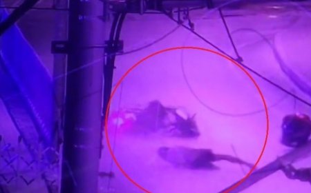 Antalya’da Şok Eden Kaza: Motosiklet Bariyerlere Girdi, İki Yaralı