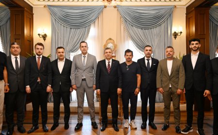 Antalyaspor Yönetimi Valilikte: Ortak Mesaj, Destek Devam Edecek