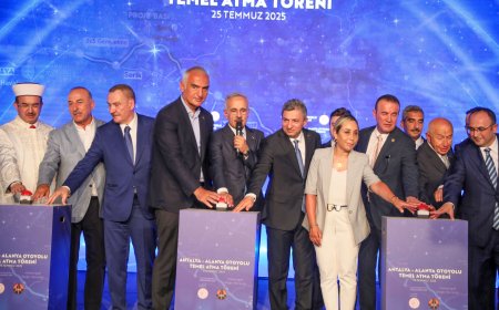 Antalya-Alanya Otoyolu'nun Temeli Atıldı: Seyahat Süresi 36 Dakikaya Düşecek