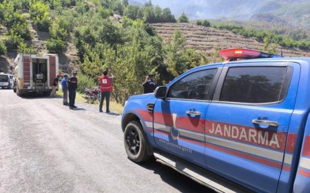 Yangın Bölgesinde Talihsiz Kaza: Motosikletli Vatandaş Su Tankerinin Altında Kaldı