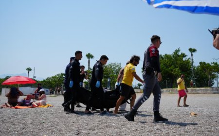 Antalya’da Şüpheli Ölüm: Ceset Sahile Vurdu