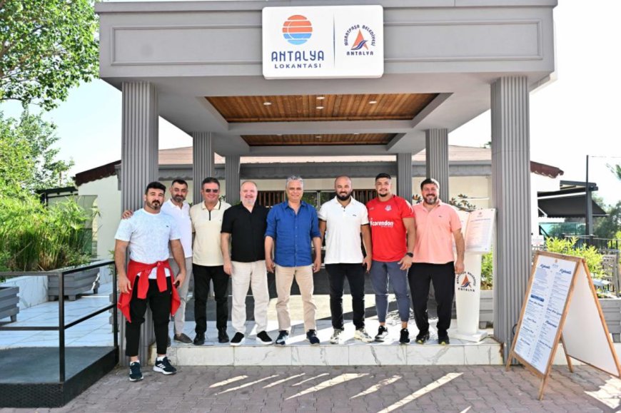 Başpehlivan Orhan Okulu Liderliğinde Muratpaşa Ekibi Kırkpınar’da