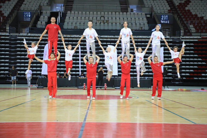 Antalya’nın 19 İlçesinde 300 Antrenörle GSB Yaz Spor Kursları Başladı