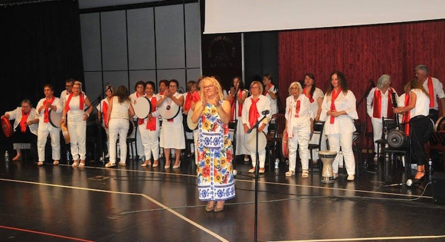 Muratpaşa'da Nostalji Dolu Bir Türk Müziği Gecesi