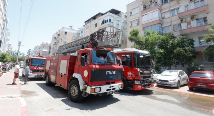 Antalya’da Klima Yangını Panik Yarattı: 10 Kişi Dumandan Etkilendi