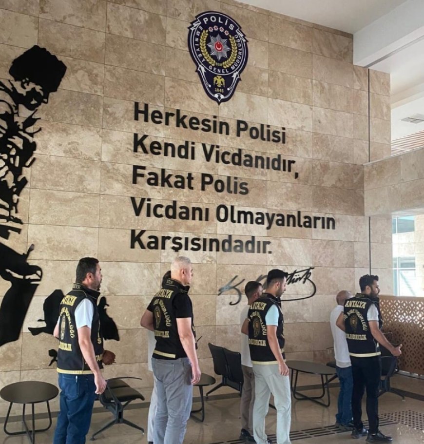 Antalya’da Sahte Kimlik ve Belgelerle Dolandırıcılık Girişimi Engellendi