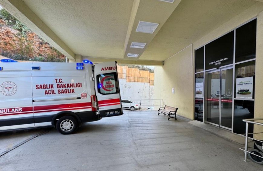 Gazipaşa’da İnşaat Kazası: 5. Kattan Düşen İşçi Ağır Yaralandı
