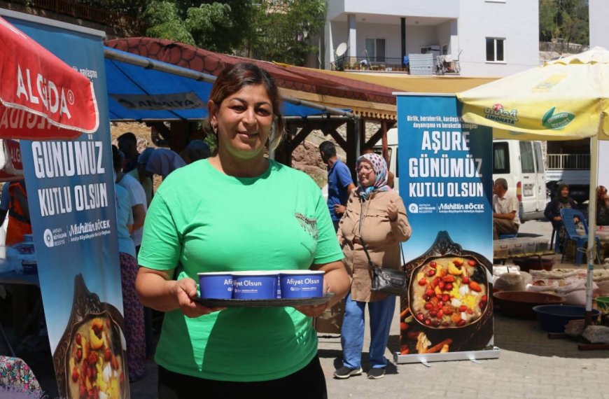 Antalya Büyükşehir Belediyesi, Muharrem Ayını Aşureyle Taçlandırdı