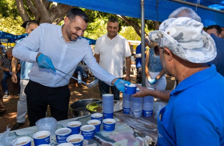 Manavgat’ta Aşure Bereketi: Başkan Vekili Çiçek Vatandaşlarla Buluştu