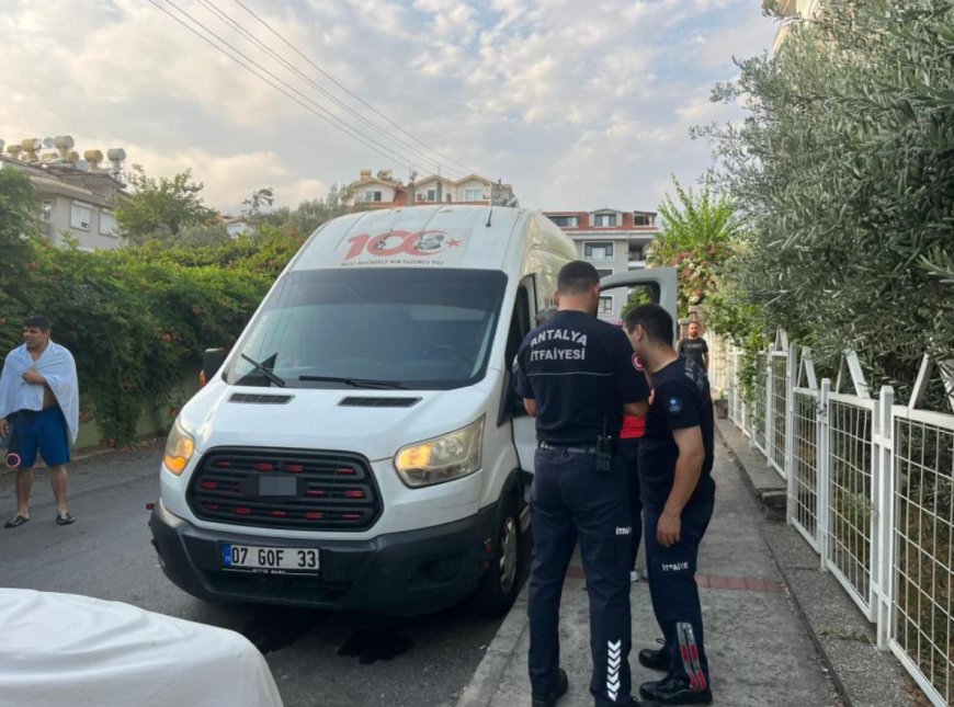 Antalya'da Kargo Minibüsündeki Sessizlik Polisi Harekete Geçirdi
