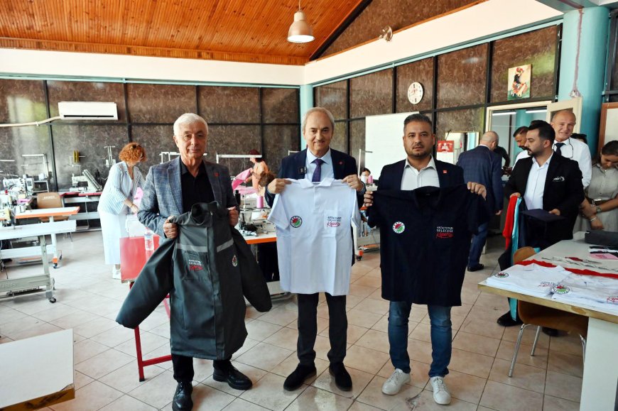 Kepez Belediyesi Tekstil Atölyesi ile Hem Üretiyor Hem Tasarruf Sağlıyor