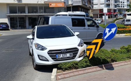 Manavgat’ta Korkutan Kaza: Şans Eseri Kimse Yaralanmadı