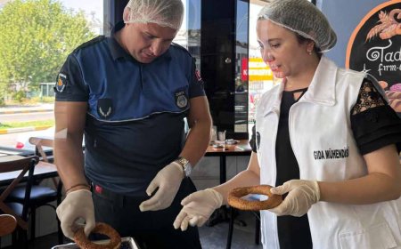 Kemer’de Fırınlara Zabıta Denetimi: Hijyen ve Gramaj Kontrolü Yapıldı