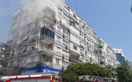 Antalya’da Yüksek Katlı Binada Yangın: İtfaiye Müdahalesiyle Söndürüldü