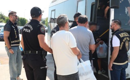 Antalya'da Yakalama Kararı Bulunan 236 Kişi Adli Makamlara Sevk Edildi